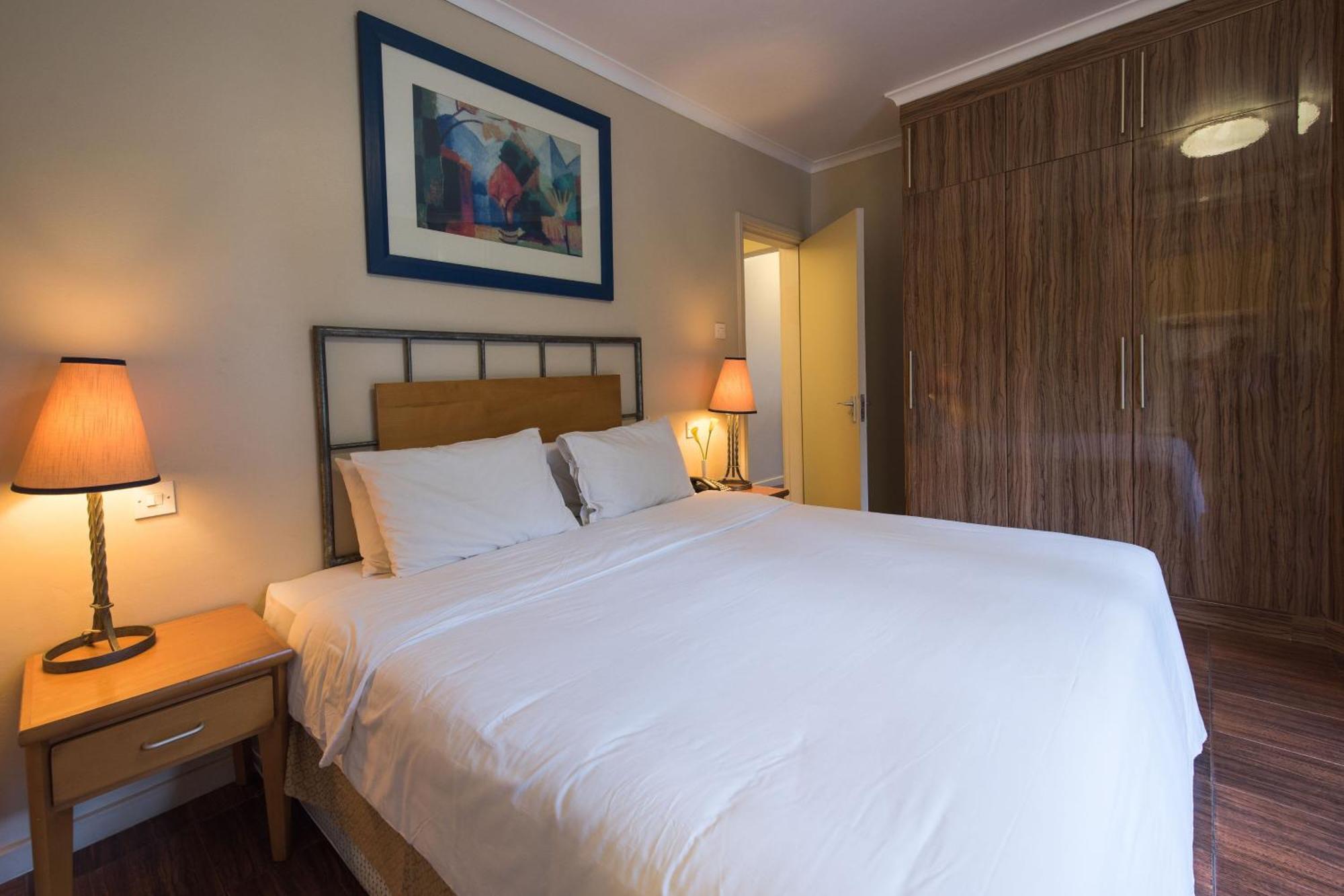 Protea Hotel By Marriott Dar Es Salaam Oyster Bay Экстерьер фото